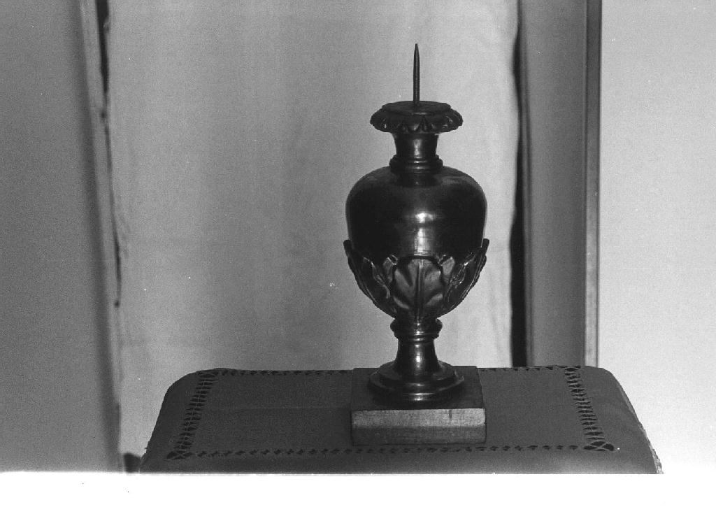 portacandelabro, serie - bottega ligure (prima metà sec. XIX)