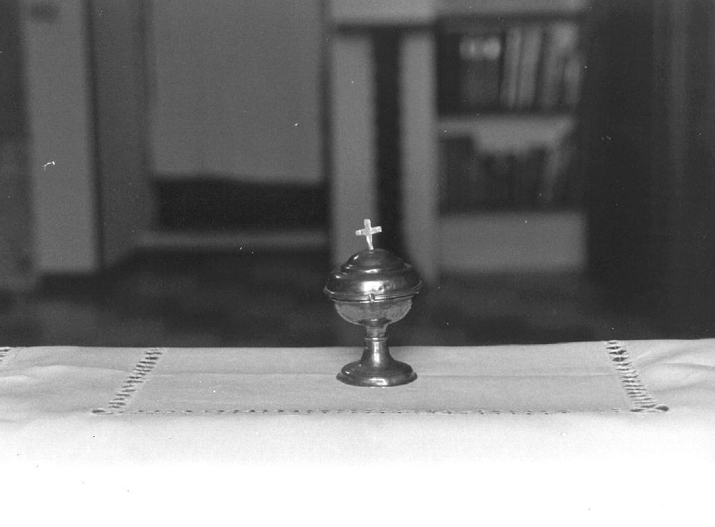 pisside, opera isolata - bottega italiana (metà sec. XVIII)