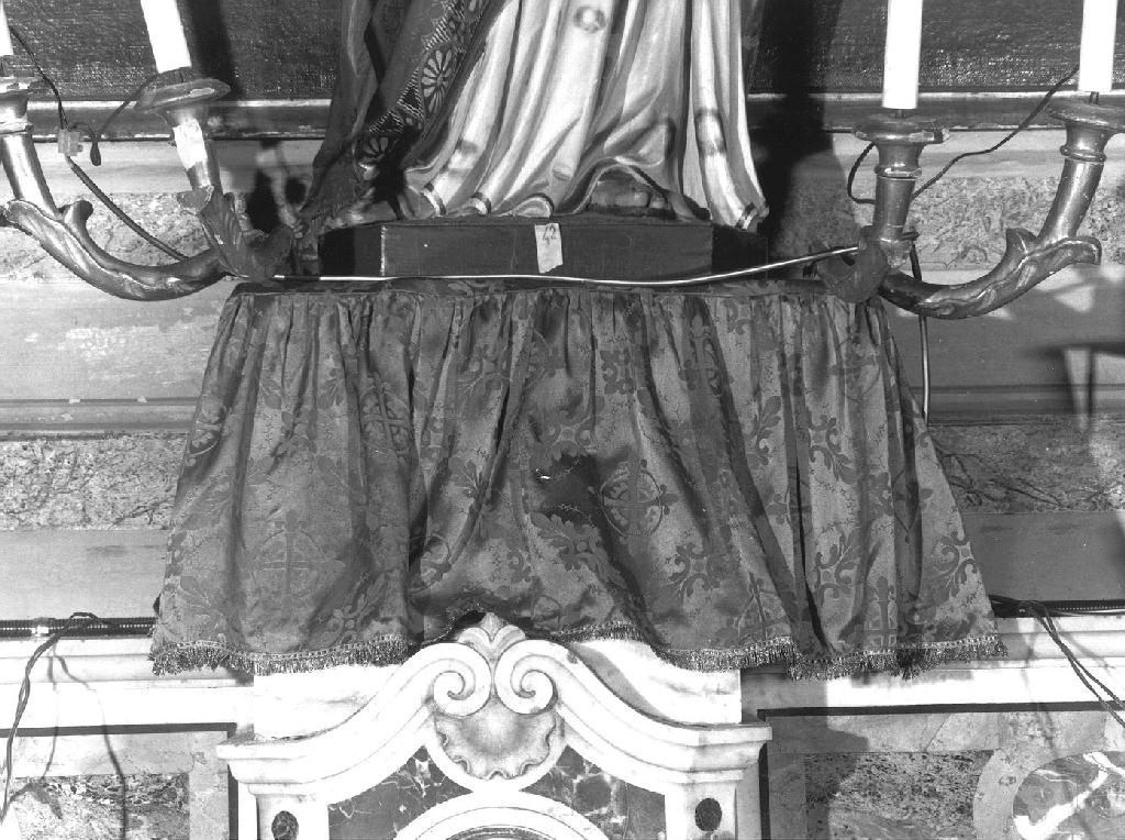 MOTIVI DECORATIVI VEGETALI (tessuto, elemento d'insieme) - manifattura ligure (seconda metà sec. XIX)