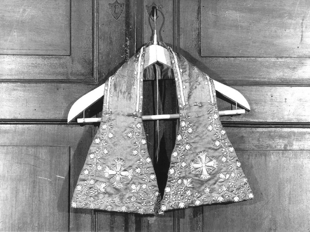 MOTIVI DECORATIVI A TRALCI DI VITE/ UVA (manipolo, elemento d'insieme) - manifattura ligure (sec. XVIII)