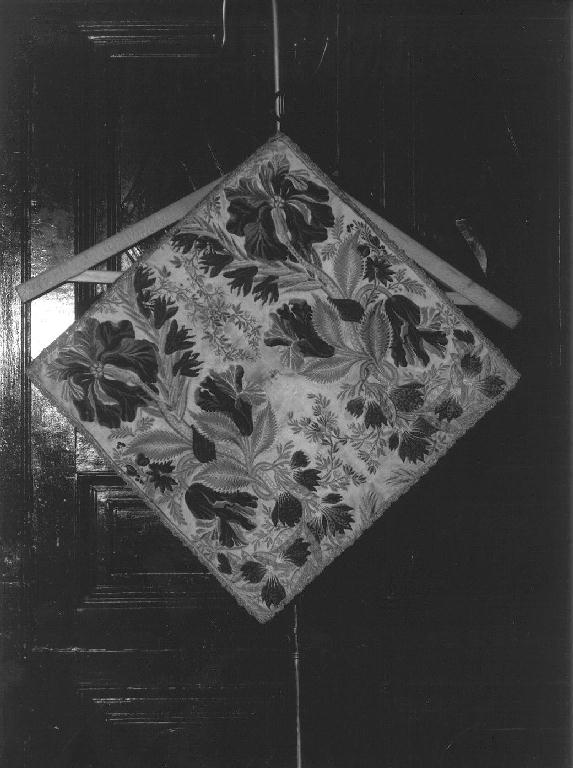 motivi decorativi floreali (velo di calice, elemento d'insieme) - manifattura ligure (sec. XVIII)