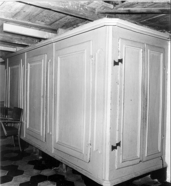 armadio - produzione lucchese (fine sec. XVIII)