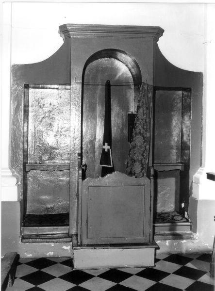 confessionale, serie - produzione lucchese (seconda metà sec. XVIII)