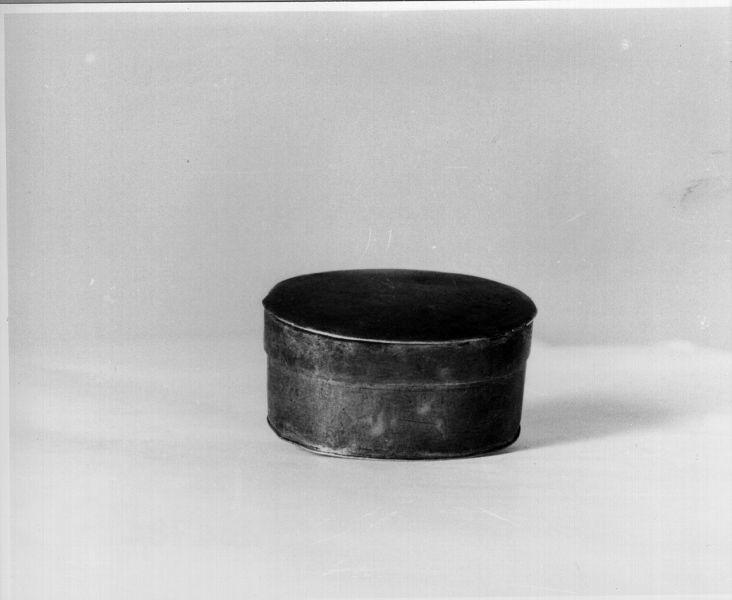 scatola per ostie - bottega italiana (inizio sec. XIX)