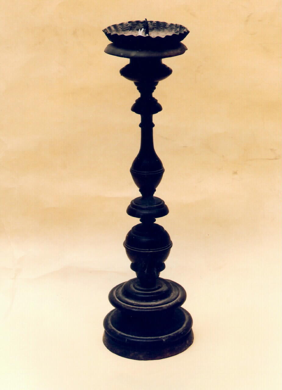 candeliere d'altare, serie - produzione siciliana (fine sec. XIX)