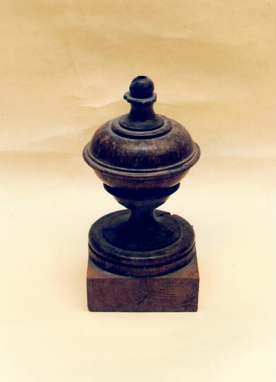 vaso portapalma, serie - produzione siciliana (fine sec. XIX)