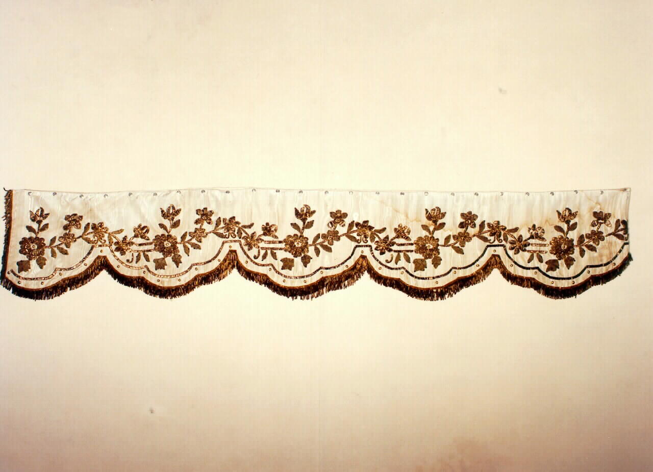 guarnizione di tovaglia d'altare - manifattura siciliana (Prima metà sec. XIX)