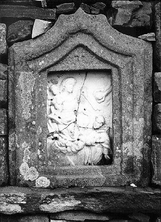 Madonna con Bambino (rilievo) - ambito apuano (sec. XVIII)