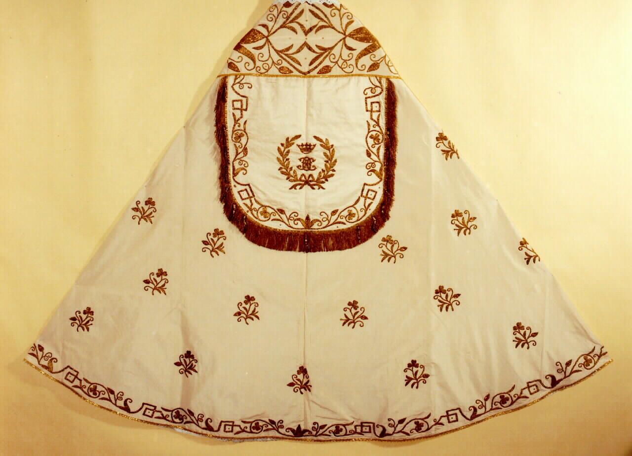 piviale - manifattura siciliana (primo quarto sec. XX)