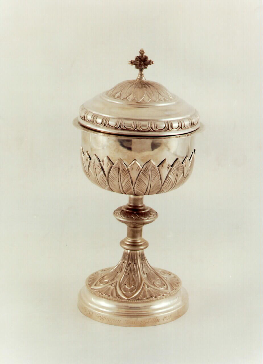 pisside - bottega siciliana (sec. XX)