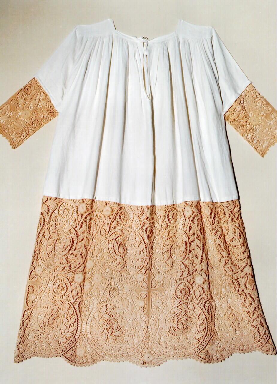 camice - manifattura siciliana (primo quarto sec. XX)