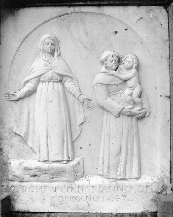 MADONNA DELLA MISERICORDIA E SANT'ANTONIO DA PADOVA (rilievo) - ambito apuoversiliese (sec. XVII)