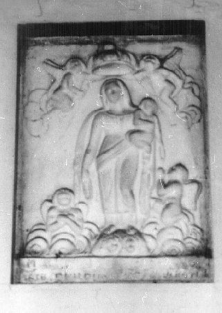 Madonna del Rosario (rilievo) - ambito apuoversiliese (sec. XVII)