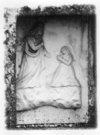 APPARIZIONE DELLA MADONNA DI CARAVAGGIO AD UNA GIOVINETTA INGINOCCHIATA (rilievo) - ambito apuoversiliese (sec. XVIII)