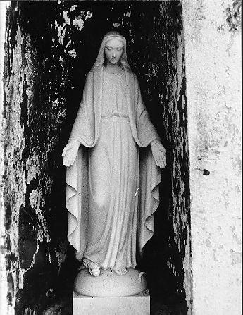 MADONNA IMMACOLATA (statuetta) - bottega italiana (sec. XX)