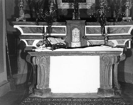 altare maggiore - bottega apuana (sec. XVIII)