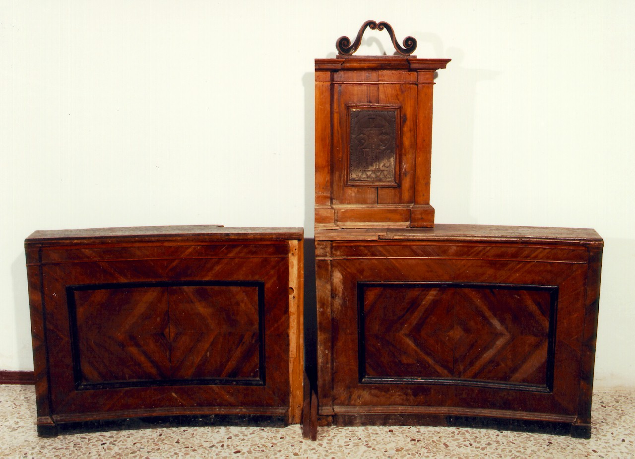 confessionale, serie - produzione siciliana (Prima metà sec. XIX)