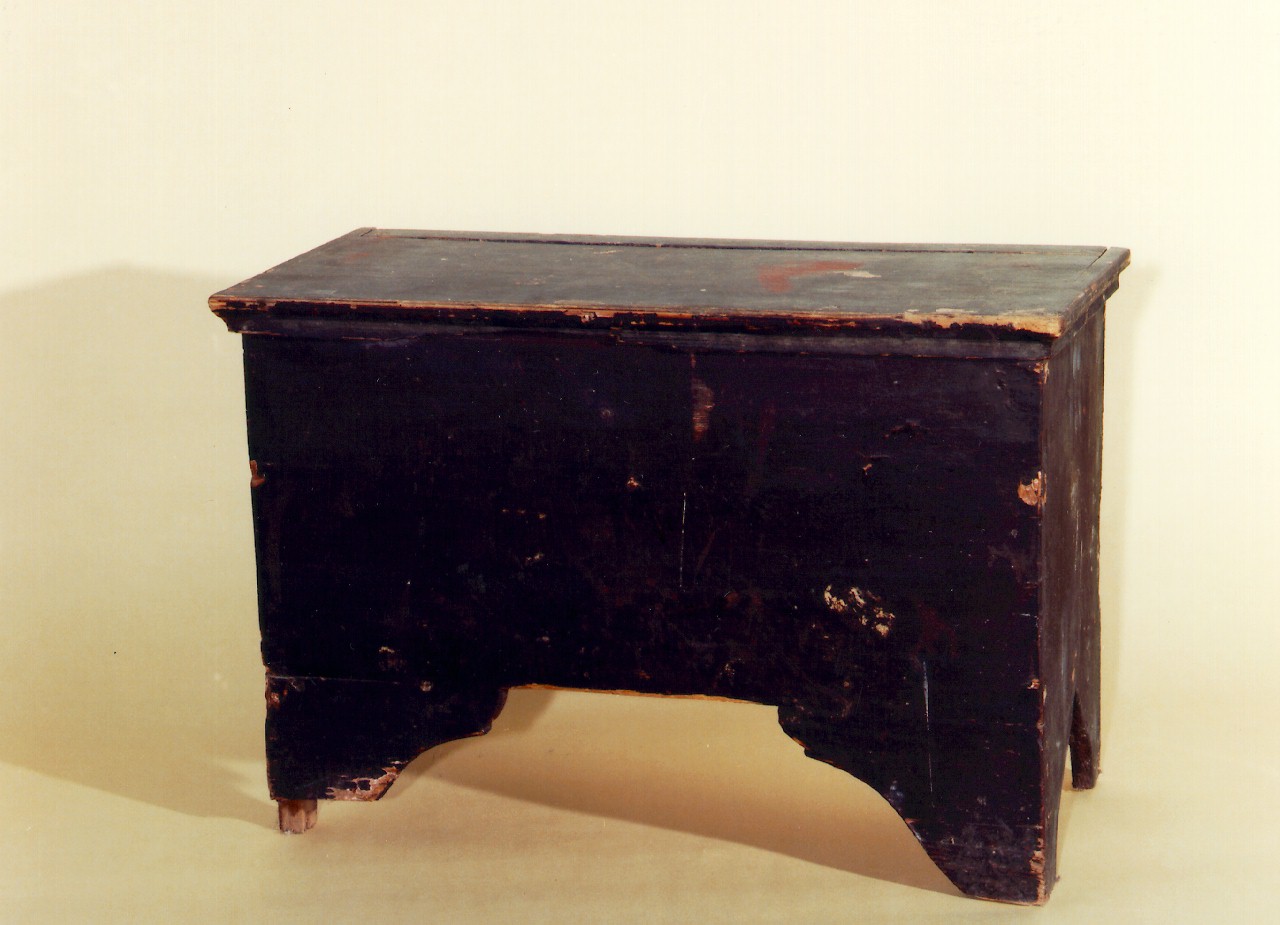 cassapanca - ambito cappuccino (Fine/inizio secc. XIX/ XX)