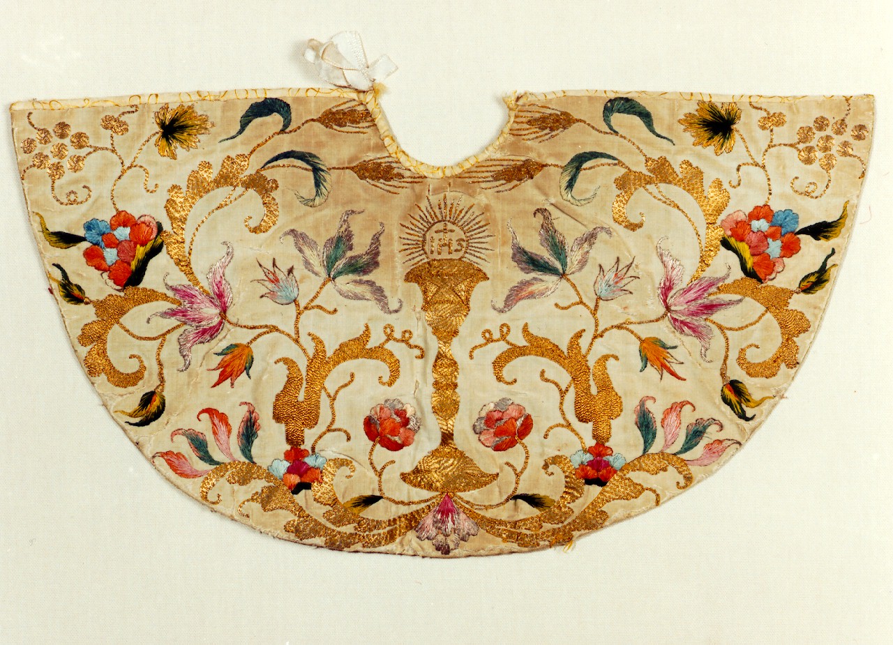 conopeo di pisside - manifattura siciliana (Seconda metà sec. XVIII)