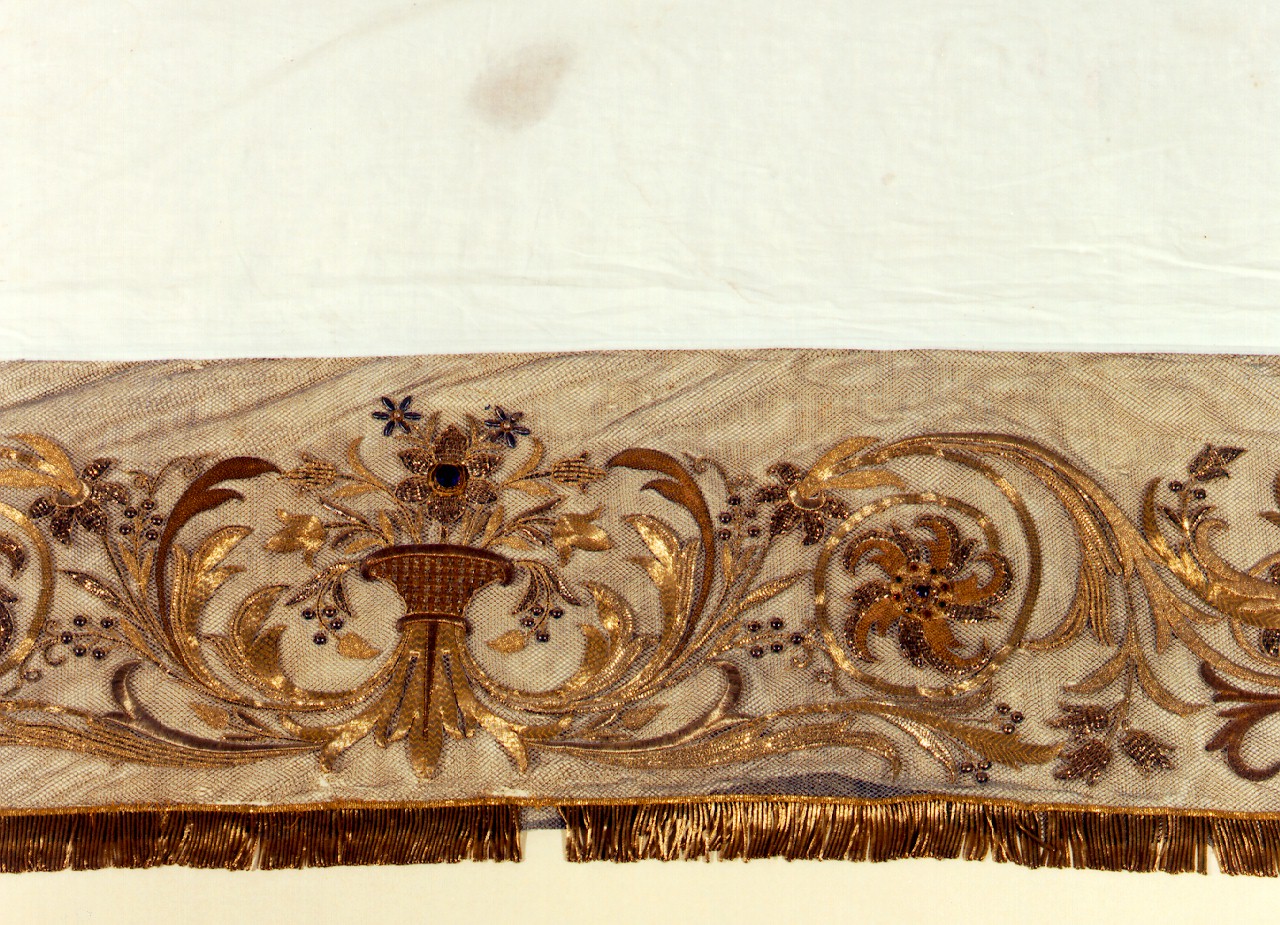 guarnizione di tovaglia d'altare - manifattura siciliana (Seconda metà sec. XVIII)