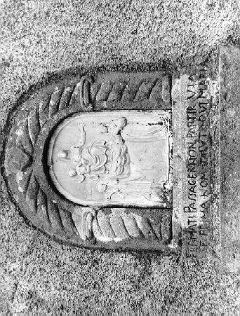 MADONNA DEL ROSARIO (rilievo) - bottega italiana (sec. XVIII)