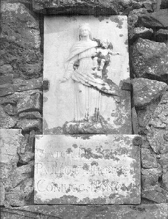 Madonna del Carmelo (rilievo) - bottega italiana (sec. XIX)