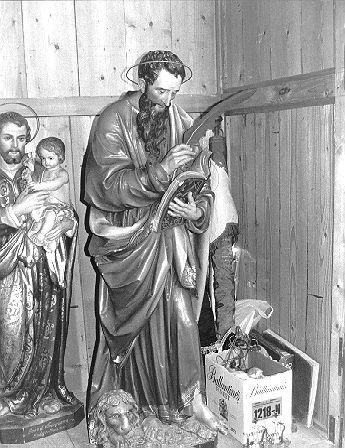 SAN MARCO SCRIVE IL VANGELO (statua) - bottega italiana (sec. XX)