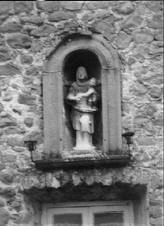MADONNA CON BAMBINO (statuetta) - ambito apuoversiliese (sec. XVIII)