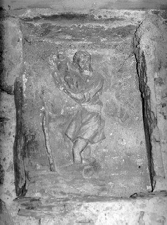 San Cristoforo guada il fiume con Gesù Bambino sulle spalle (rilievo) - bottega italiana (sec. XIX)