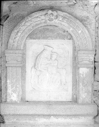 Madonna di Montenero, Madonna con Bambino (rilievo) - bottega italiana (sec. XX)