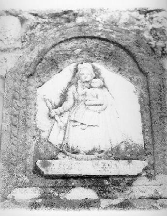 MADONNA CON BAMBINO (rilievo) - bottega italiana (sec. XIX)