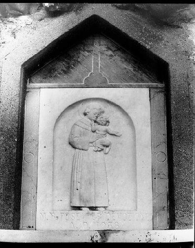 SANT'ANTONIO DA PADOVA (rilievo) - bottega apuana (sec. XX)