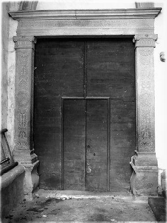 portale - bottega comacina (sec. XVI)