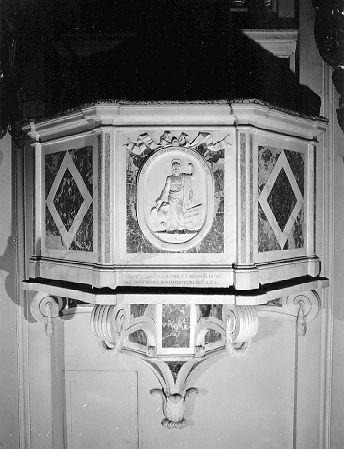 pulpito di Franzoni Lorenzo (inizio sec. XIX)