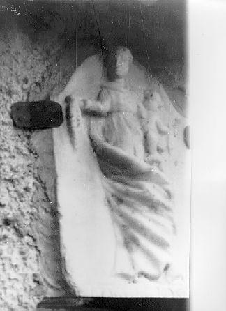 MADONNA DEL ROSARIO (rilievo) - bottega italiana (secc. XVII/ XVIII)