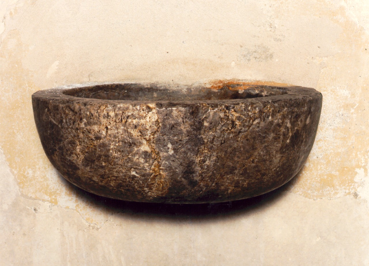 acquasantiera da parete - ambito siciliano (Prima metà sec. XIX)