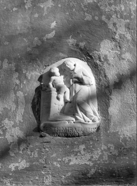 SANT'ANTONIO DA PADOVA CON IL BAMBINO (rilievo) - bottega italiana (sec. XVIII)