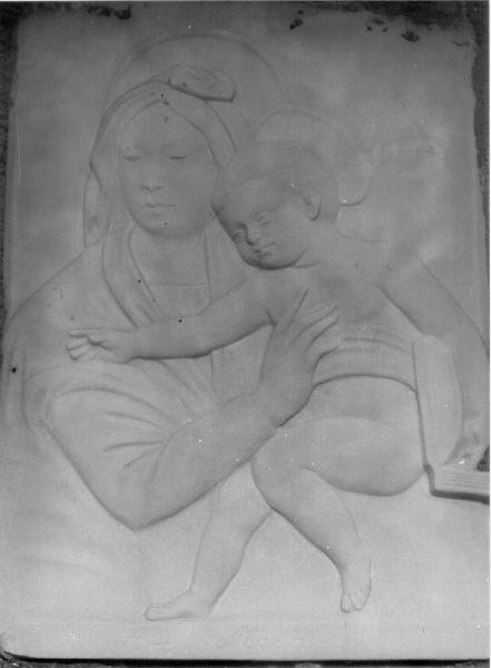 MADONNA CON BAMBINO (rilievo) - bottega italiana (inizio sec. XX)