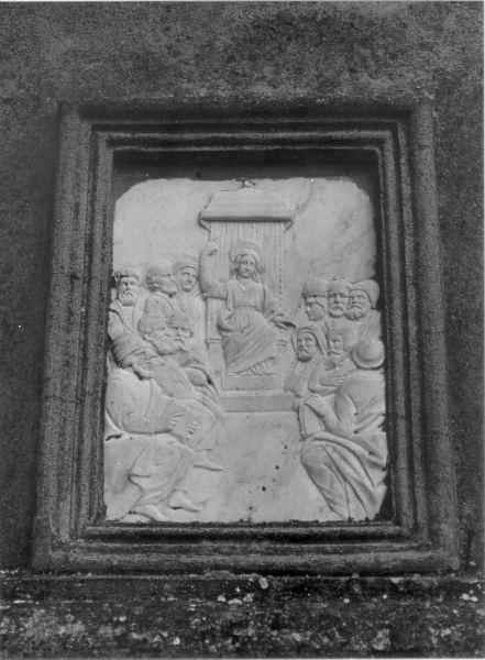 disputa di Gesù con i dottori nel tempio (rilievo) - bottega italiana (seconda metà sec. XVII)