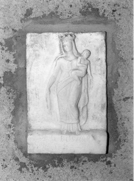 MADONNA DEL ROSARIO (rilievo) - bottega italiana (sec. XIX)