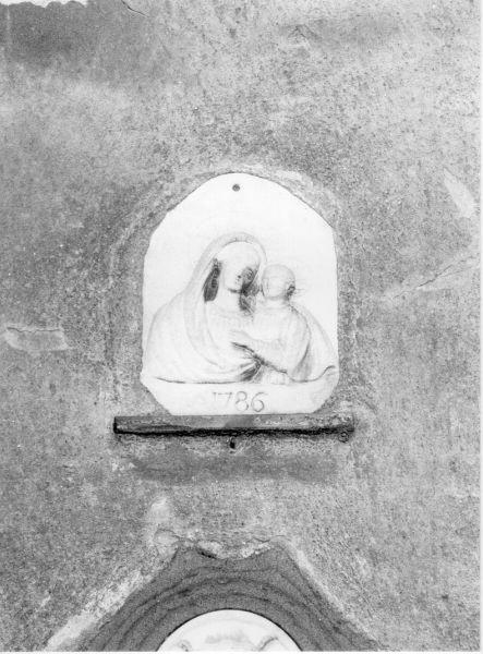 MADONNA DEL BUON CONSIGLIO (rilievo) - bottega italiana (sec. XVIII)