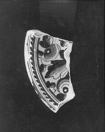 piatto, frammento - bottega italiana (seconda metà sec. XVI)