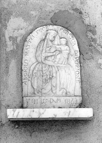 Madonna di Montenero, Madonna con Bambino (rilievo) - bottega italiana (sec. XIX)