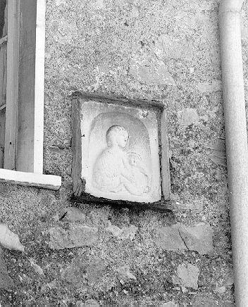 MADONNA CON BAMBINO (rilievo) - bottega italiana (sec. XIX)