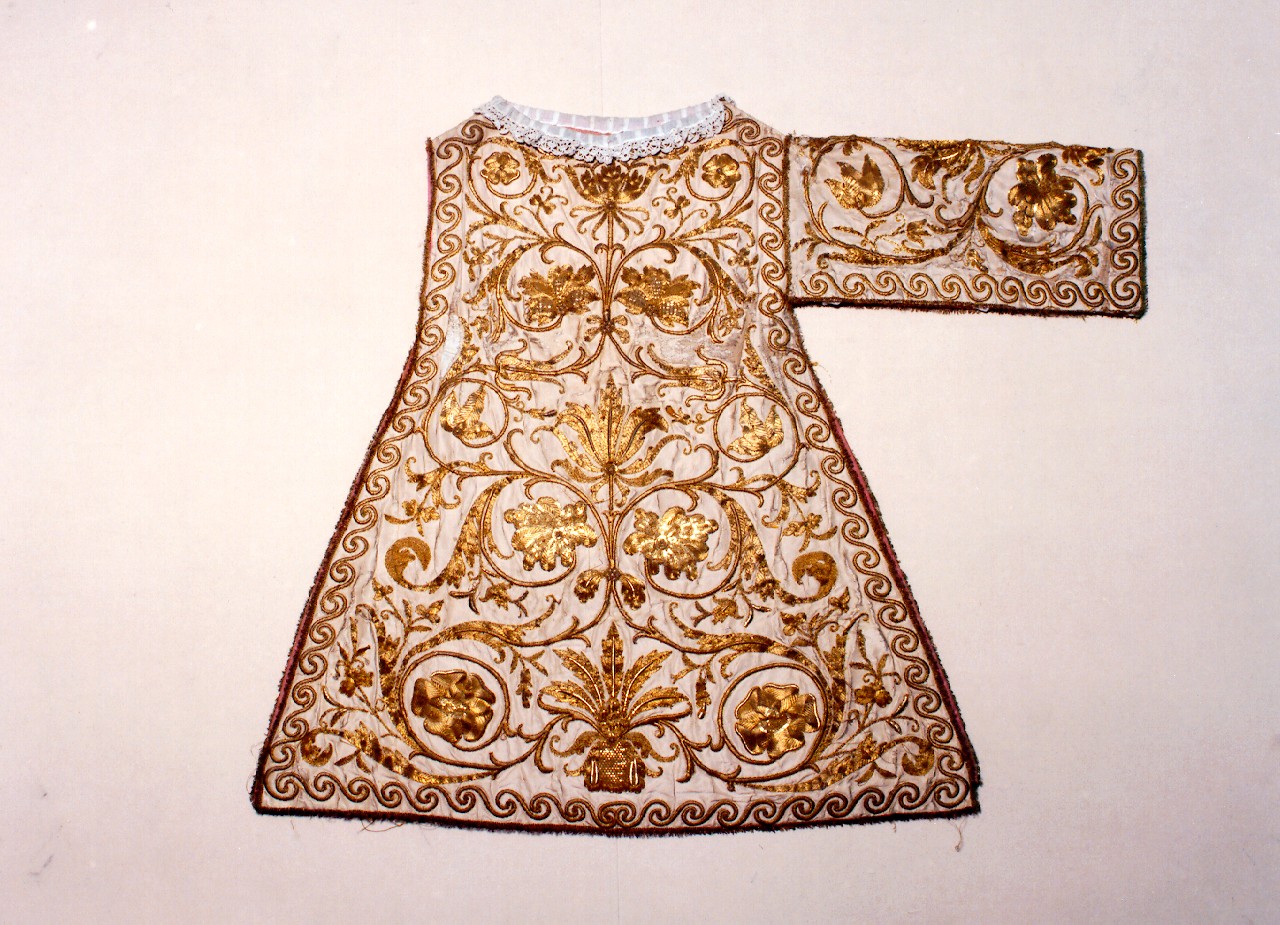 dalmatica, serie - manifattura siciliana (Fine/inizio secc. XVIII/ XIX)