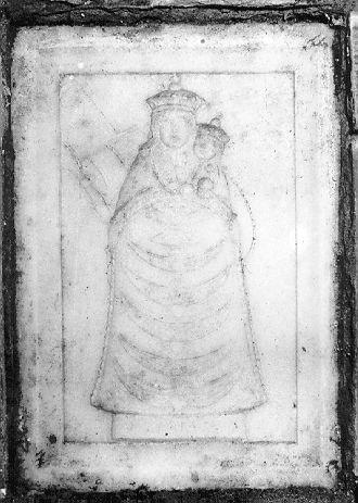 MADONNA DI LORETO (rilievo) - ambito apuoversiliese (sec. XX)