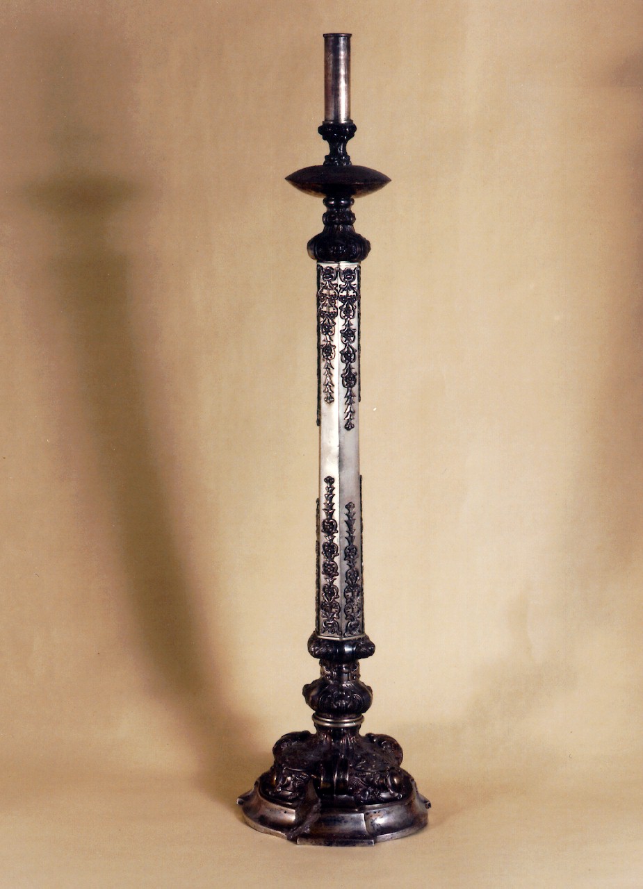 candeliere d'altare, serie - bottega siciliana (sec. XX)