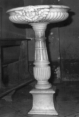 acquasantiera - a fusto - bottega italiana (sec. XVII)