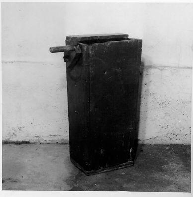 raganella - bottega italiana (sec. XIX)