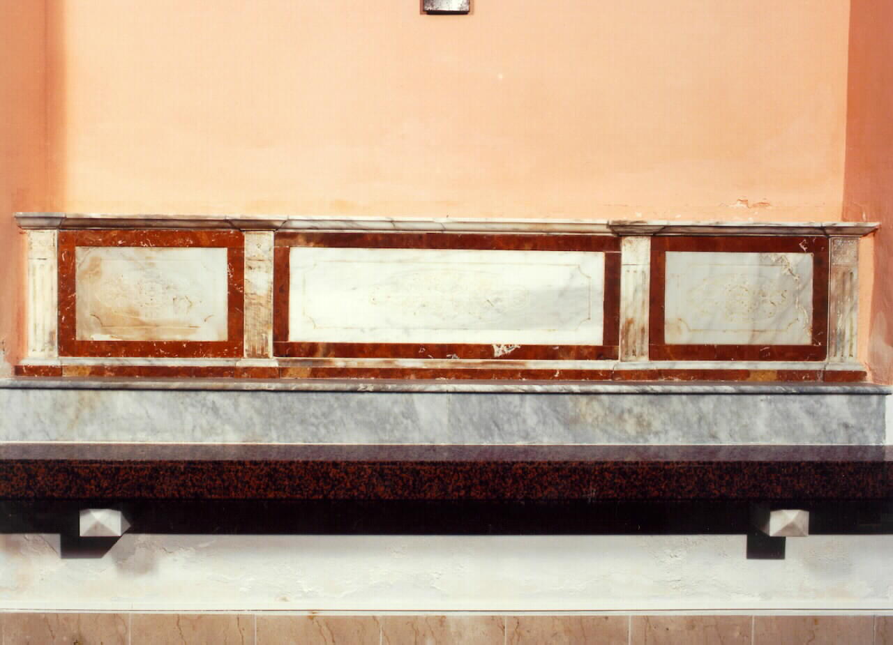 gradino d'altare - ambito siciliano (Seconda metà sec. XIX)